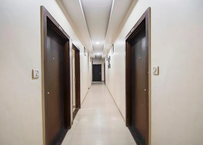 Capital O Pink Peral